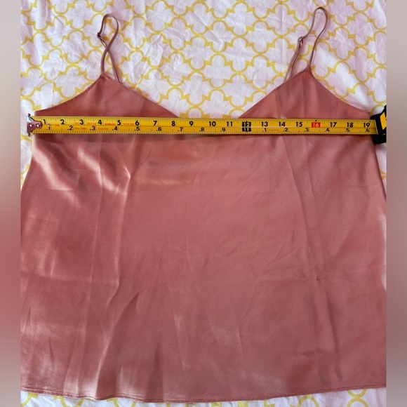 NWOT- J Crew -size Large- silky material- excellent condition - Picture 3 of 8